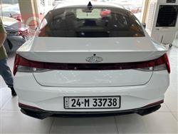 هیوندای ئەلەنترا